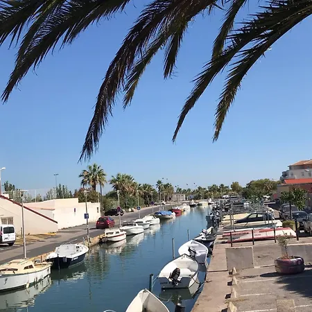 Сasa de vacaciones Charmante Petite Maison A Proximite De La *