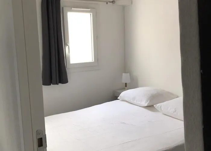 Дом отдыха Charmante Petite Maison A Proximite De La Палава-ле-Фло