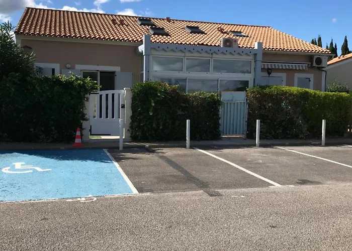 Дом отдыха Charmante Petite Maison A Proximite De La Палава-ле-Фло